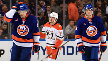 The New York Islanders lost to the visiting Anaheim Ducks 3-1 on Tuesday night.