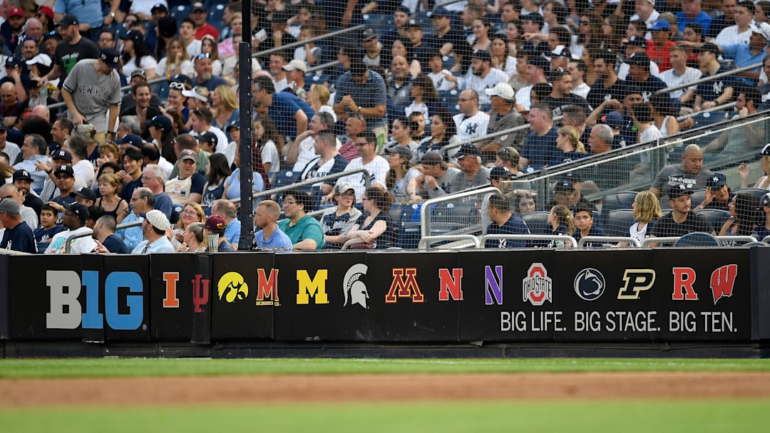 Los Angeles Angels of Anaheim  v New York Yankees