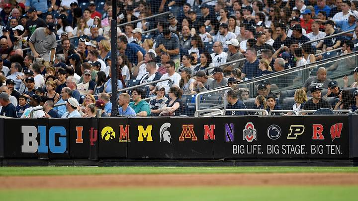 Los Angeles Angels of Anaheim  v New York Yankees