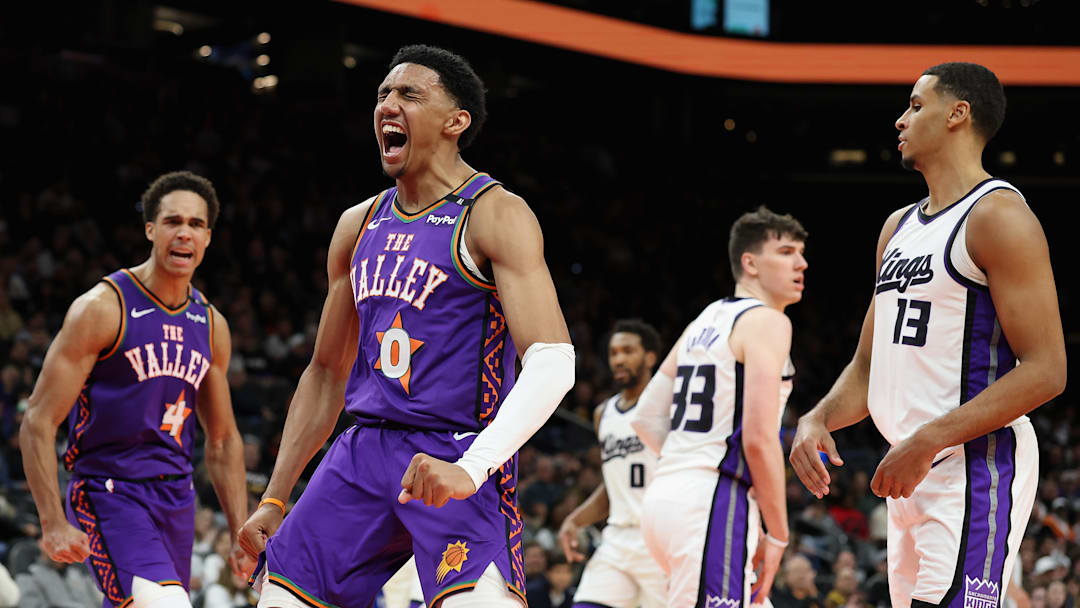 Sacramento Kings v Phoenix Suns