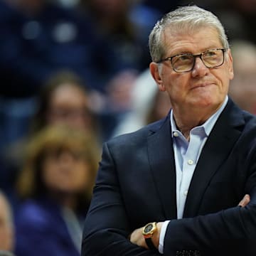 Auriemma was hired at Connecticut ahead of the 1985-86 season.