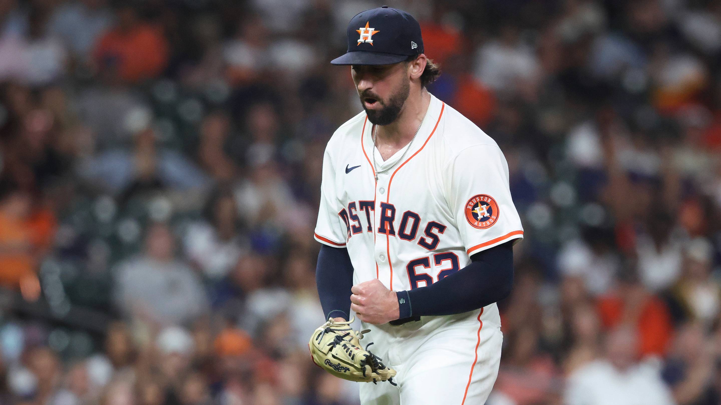 Astros Bullpen Collapses, But Rangers Loss Keeps Houston in Control of AL West