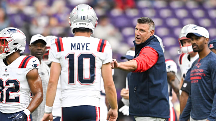 Mike Vrabel, Drake Maye, New England Patriots