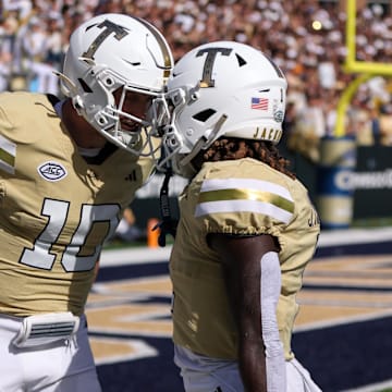Georgia Tech is a road favorite against NC State in college football Week 10 action.