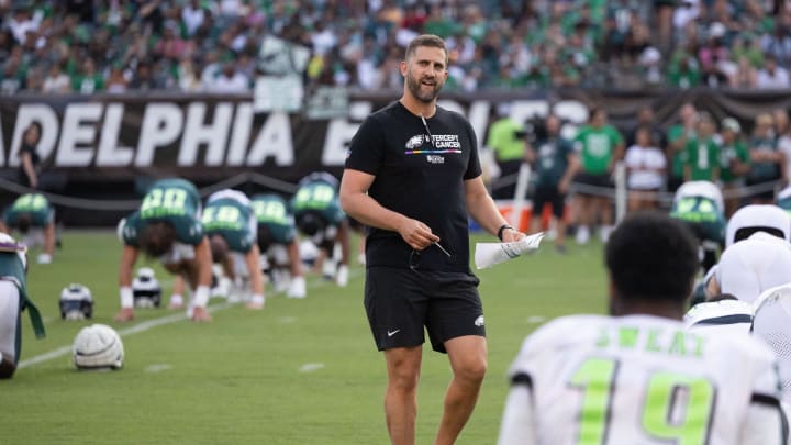 Aug 1, 2024; Philadelphia, PA, USA; Philadelphia Eagles head coach Nick Sirianni talks with players during a training camp practice at Lincoln Financial Field. Mandatory Credit: Bill Streicher-USA TODAY Sports