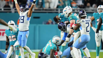 Tennessee Titans v Miami Dolphins