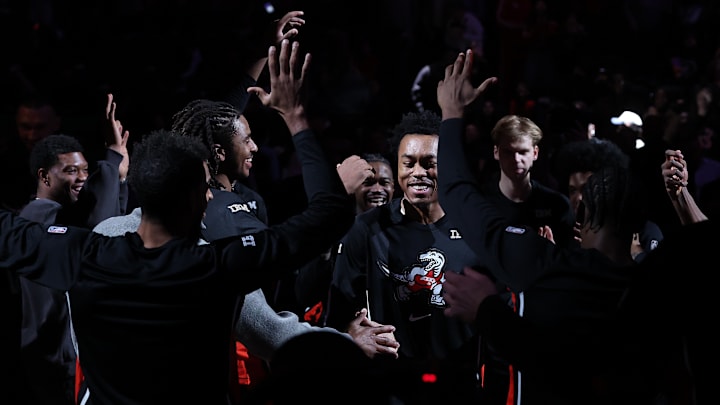 Toronto Raptors beat the Charlotte Hornets 110-108