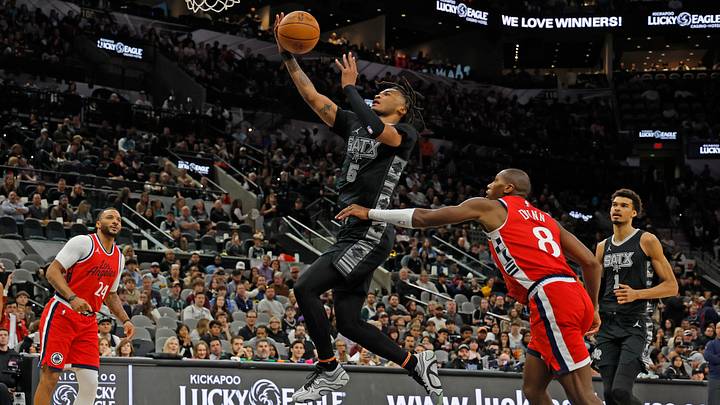 Los Angeles Clippers v San Antonio Spurs