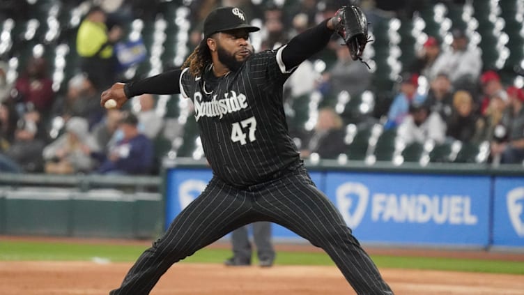 Minnesota Twins v Chicago White Sox