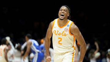 Kentucky v Tennessee