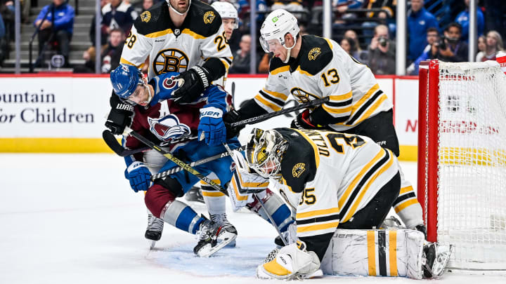 Boston Bruins v Colorado Avalanche