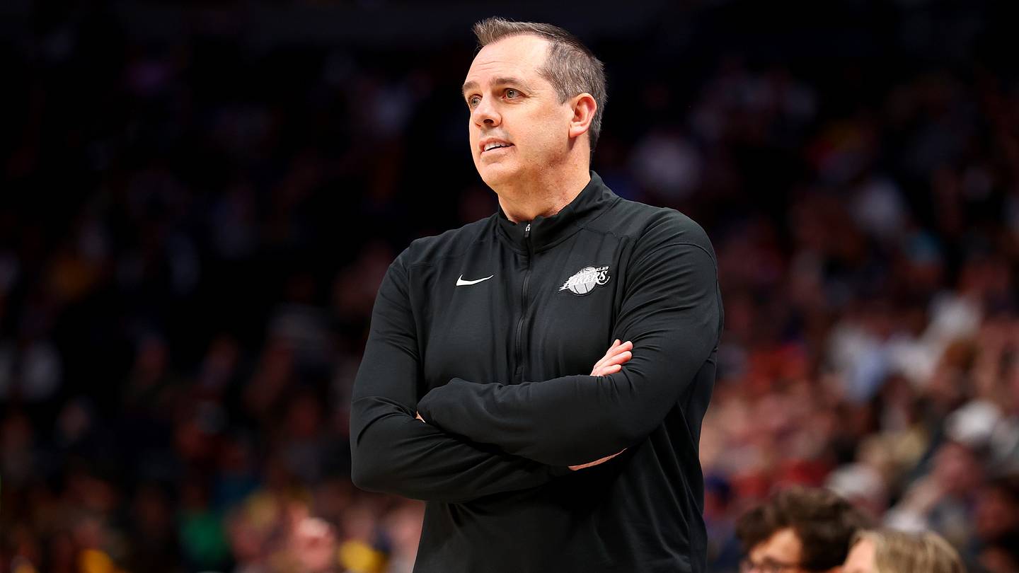 Lakers must not repeat same coaching mistake that doomed Frank Vogel - Vimarsana News