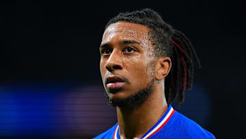 Michael Olise et les Bleus seraient épargnés.