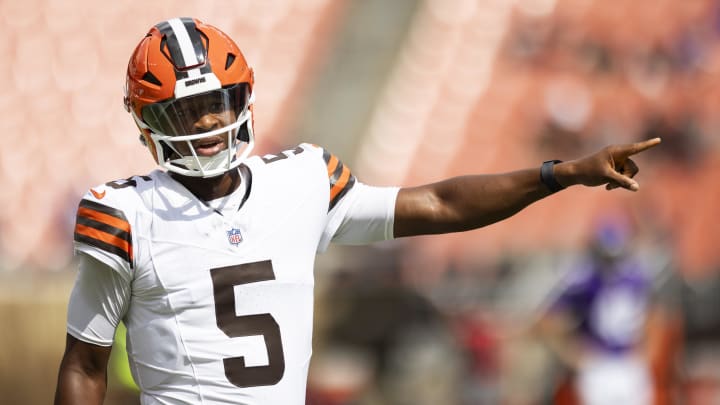 Aug 17, 2024; Cleveland, Ohio, USA; Cleveland Browns quarterback Jameis Winston (5) warms up before the game against the Minnesota Vikings at Cleveland Browns Stadium. Mandatory Credit: Scott Galvin-USA TODAY Sports