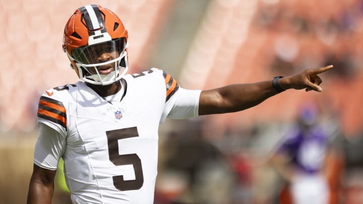 Aug 17, 2024; Cleveland, Ohio, USA; Cleveland Browns quarterback Jameis Winston (5) warms up before the game against the Minnesota Vikings at Cleveland Browns Stadium. Mandatory Credit: Scott Galvin-USA TODAY Sports