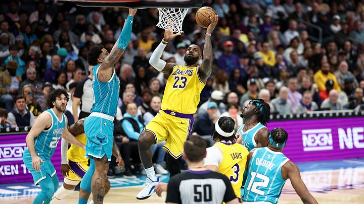 Los Angeles Lakers v Charlotte Hornets
