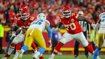 Los Angeles Chargers v Kansas City Chiefs