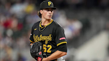 Pittsburgh Pirates v Texas Rangers