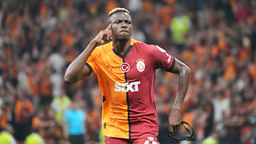 Victor Osimhen voltou a despertar o interesse do Chelsea