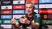 Javier Aguirre aseguró que enfrentar al Valencia es un gran compromiso 