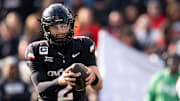 Cincinnati Bearcats quarterback Brendan Sorsby (2) looks to throw in the third quarter of the NCAA football game between the Cincinnati Bearcats and Arizona Wildcats at Nippert Stadium in Cincinnati on Nov. 15, 2025.