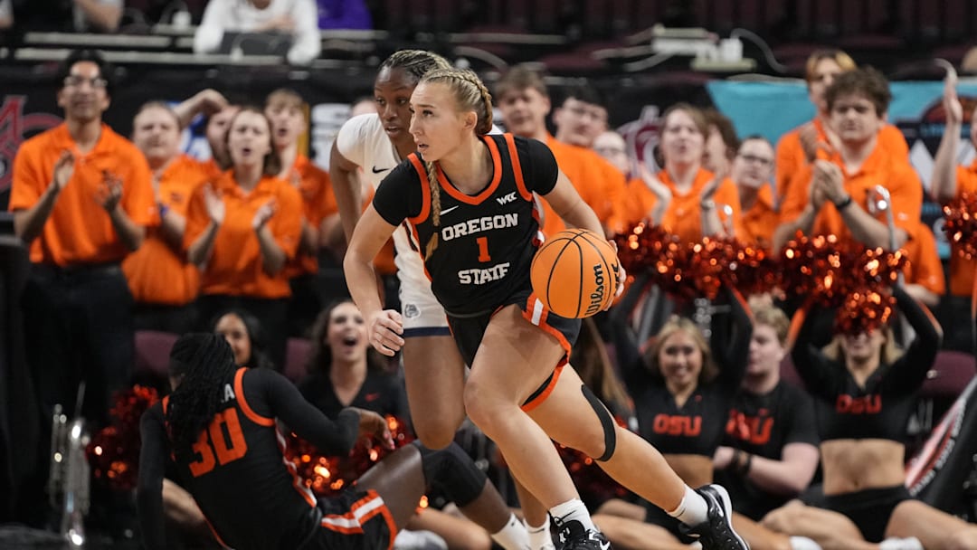 March 10, 2025; Las Vegas, NV, USA; Oregon State Beavers guard Kennedie Shuler (1) dribbles the basketball against the Gonzaga Bulldogs during the first half in the semifinal of the West Coast Conference tournament at Orleans Arena. Mandatory Credit: Kyle Terada-Imagn Images