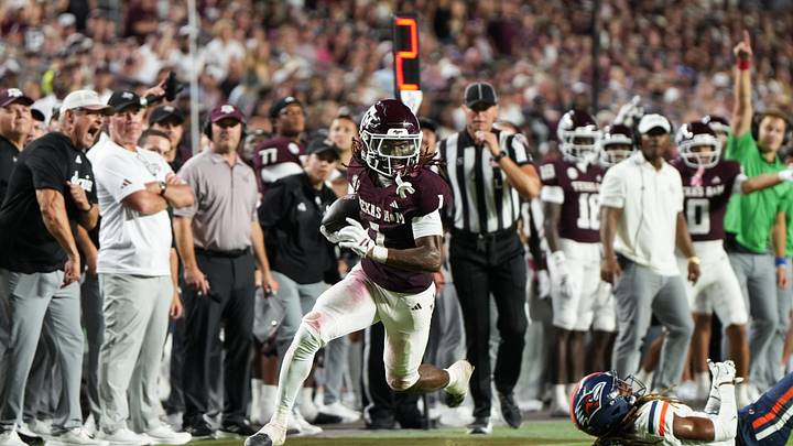 Aug 30, 2025; College Station, Texas, USA; Texas A&M Aggies wide receiver Mario Craver (1) running with the football in the second half against the UTSA Roadrunners at Kyle Field. Mandatory Credit: Sean Thomas-Imagn Images