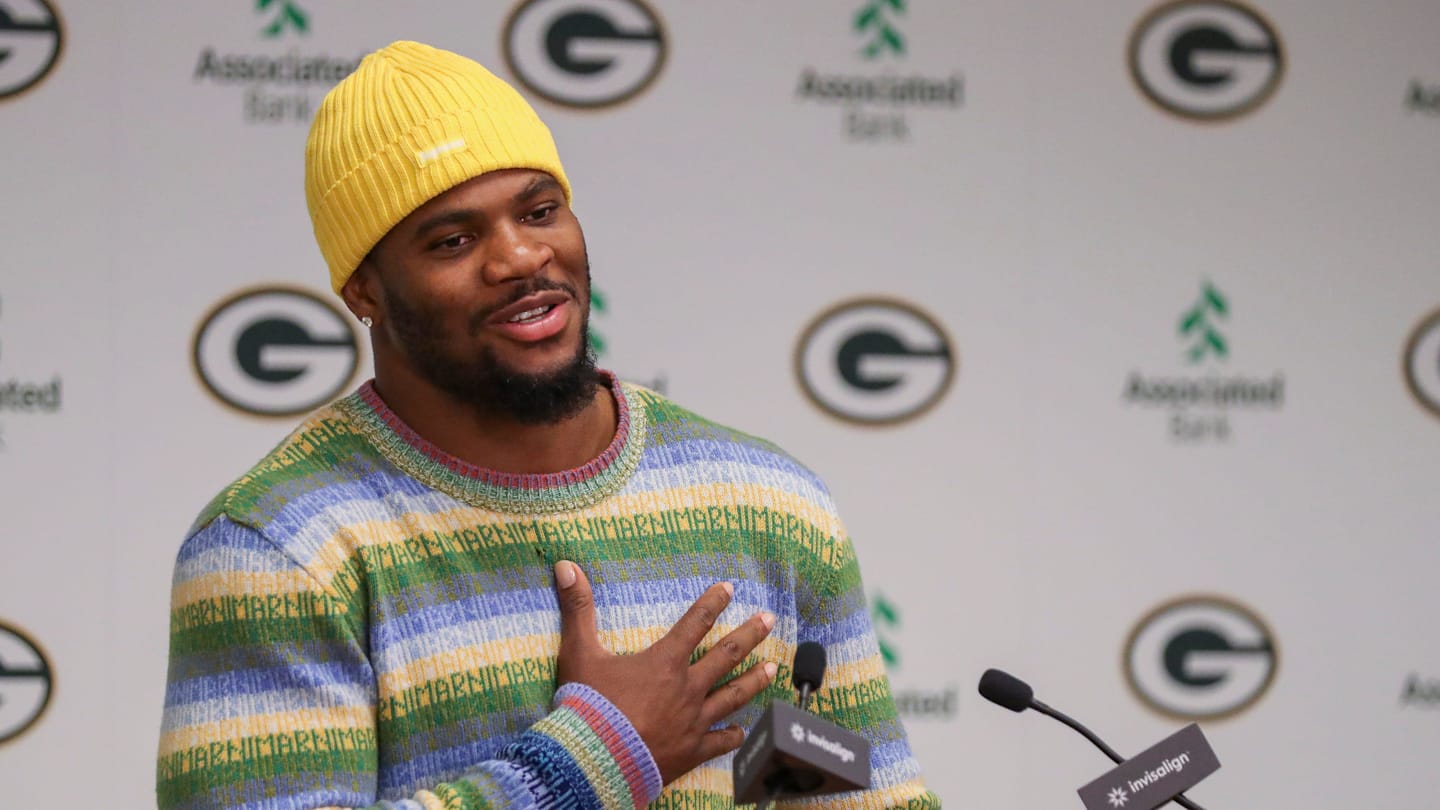 Packers Acquire Micah Parsons, Revive Historic No. 1 Jersey