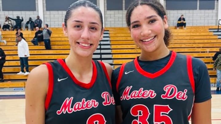 Mater Dei's dynamic duo of Addie Deal (left) and Kaeli Wynn lead the Monarchs into Monday's West Coast Jamboree Platinum Division championship game vs. Windward at Dublin High school 