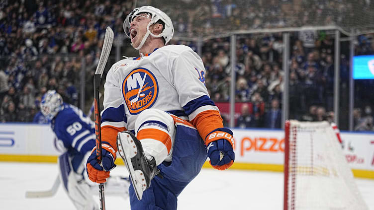 Nov 21, 2022; Toronto, Ontario, CAN; New York Islanders forward Anthony Beauvillier (18) celebrates