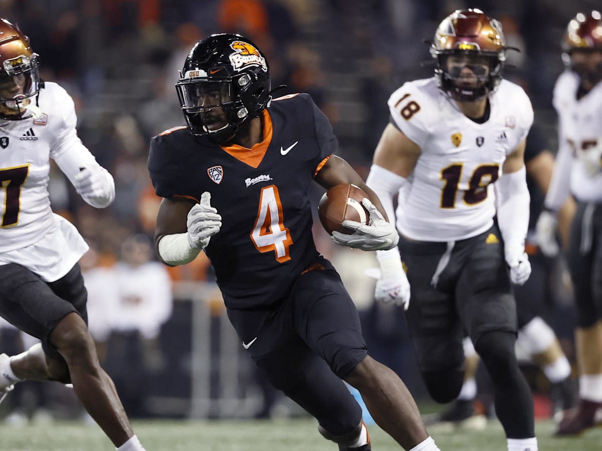 LA Bowl College Football Odds, Picks, Predictions for Utah State vs