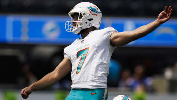 Miami Dolphins v Los Angeles Chargers
