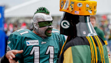 The Eagles and Packers will face off on Sunday night.