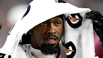 Washington Commanders cornerback Trey Amos