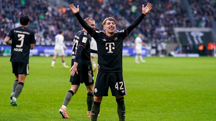 Lennart Karl ist der Shootingstar der Saison beim FC Bayern Lennart Karl ist der Shootingstar der Saison beim FC Bayern