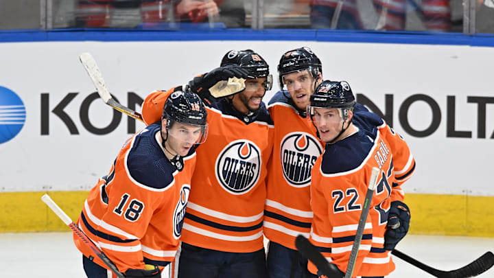 Zach Hyman (18), Evander Kane (91), Connor McDavid (97). Mandatory Credit: Walter Tychnowicz-Imagn Images