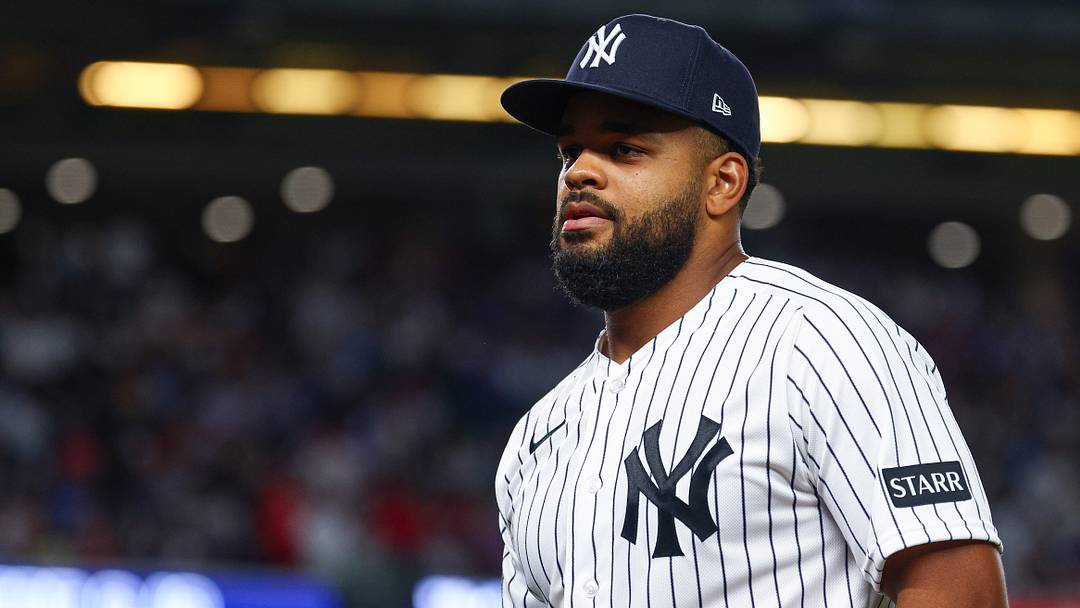 Aug 4, 2026; Bronx, New York, USA; New York Yankees left fielder Heliot Ramos (34) runs off the field after the top of the sixth inning against the St. Louis Cardinals at Yankee Stadium. Mandatory Credit: Vincent Carchietta-Imagn Images Aug 4, 2026; Bronx, New York, USA; New York Yankees left fielder Heliot Ramos (34) runs off the field after the top of the sixth inning against the St. Louis Cardinals at Yankee Stadium. Mandatory Credit: Vincent Carchietta-Imagn Images