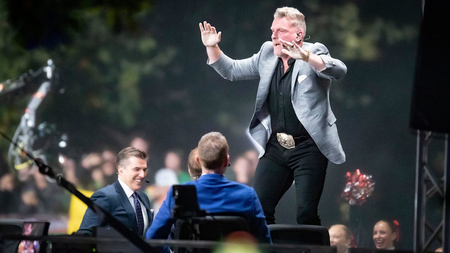 How Accurate Were ESPN College Game Day's Picks? IllinoisMichigan and More