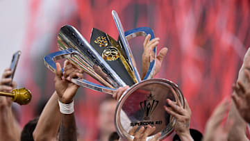 Troféu estará em disputa no domingo