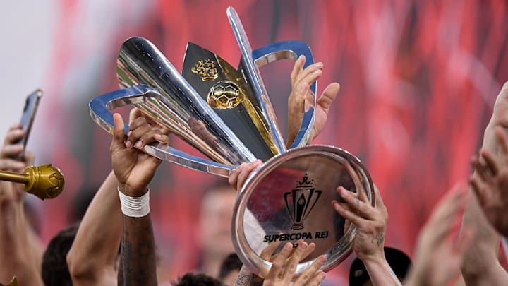 Supercopa abre a temporada de decisões nacionais no Brasil Supercopa abre a temporada de decisões nacionais no Brasil