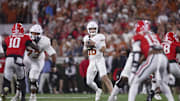Manning (#16) and the Longhorns offense struggled to sustain drives in the loss to the Bulldogs. 