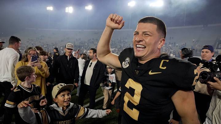 Vanderbilt quarterback Diego Pavia (2) celebrates after the team’s win against Kentucky at FirstBank Stadium in Nashville, Tenn., Saturday, Nov. 22, 2025.