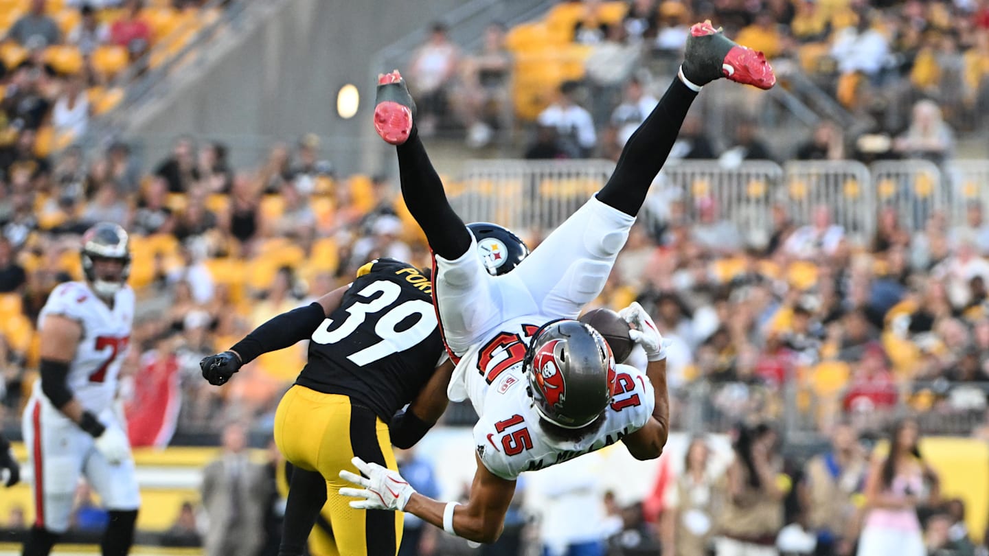 Buccaneers Place WR Jalen McMillan on IR with Neck Injury