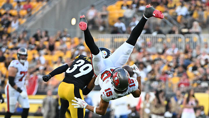 Buccaneers receiver Jalen McMillan suffered a "severely sprained neck" vs. the Steelers on Saturday. Buccaneers receiver Jalen McMillan suffered a "severely sprained neck" vs. the Steelers on Saturday.