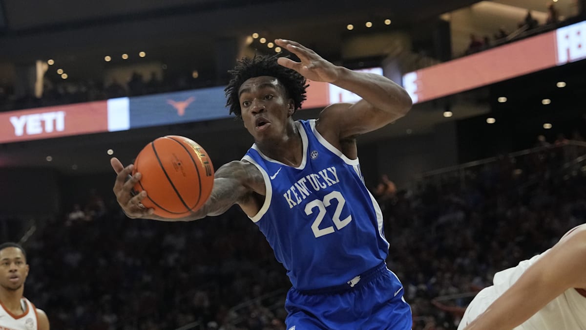 Despite some ugly losses Amari Williams is playing elite basketball for  Kentucky