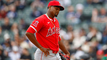 Los Angeles Angels v Chicago White Sox