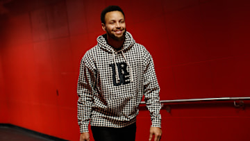 Stephen Curry podría volver este martes a los Warriors 