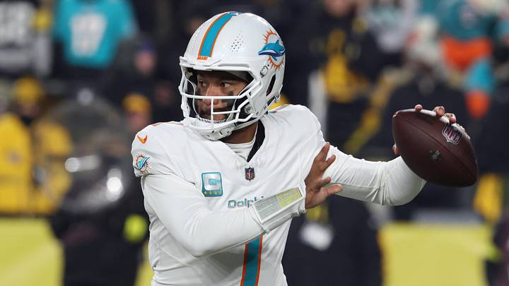 Miami Dolphins quarterback Tua Tagovailoa