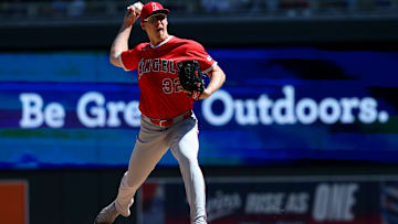 Los Angeles Angels v Minnesota Twins