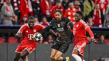 Bradley Barcola (mitte) war von den Bayern-Spielern nur schwer zu kontrollieren